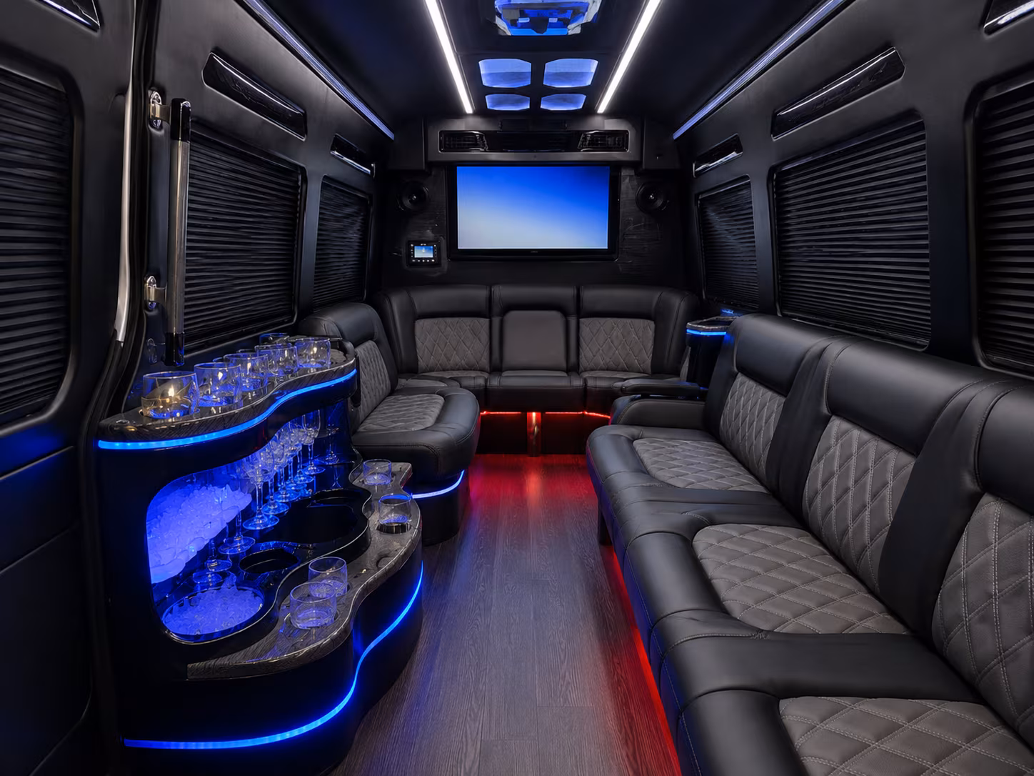 busrentallorain com lets you compare prom buses from lorain high school to any venue