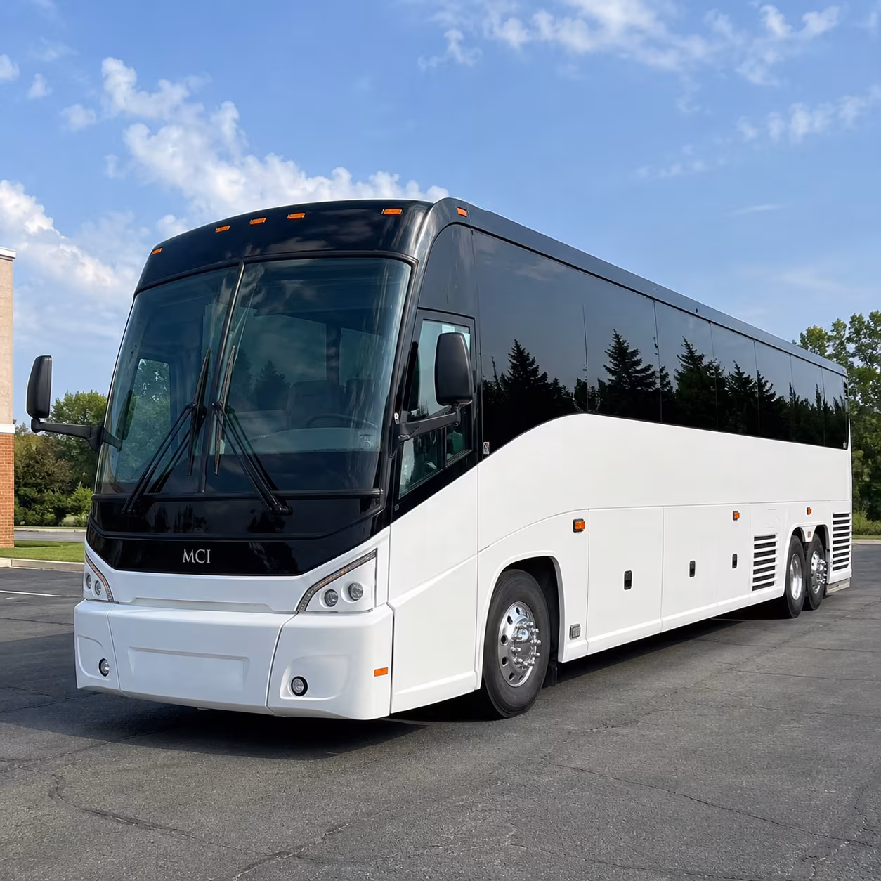 senior ministry and ada accessible church buses in lorain